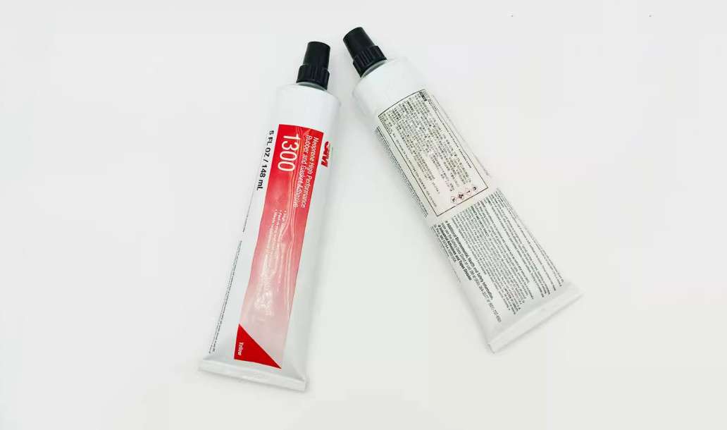 Ảnh Keo dán cao su và gioăng 3M 1300 chính hãng